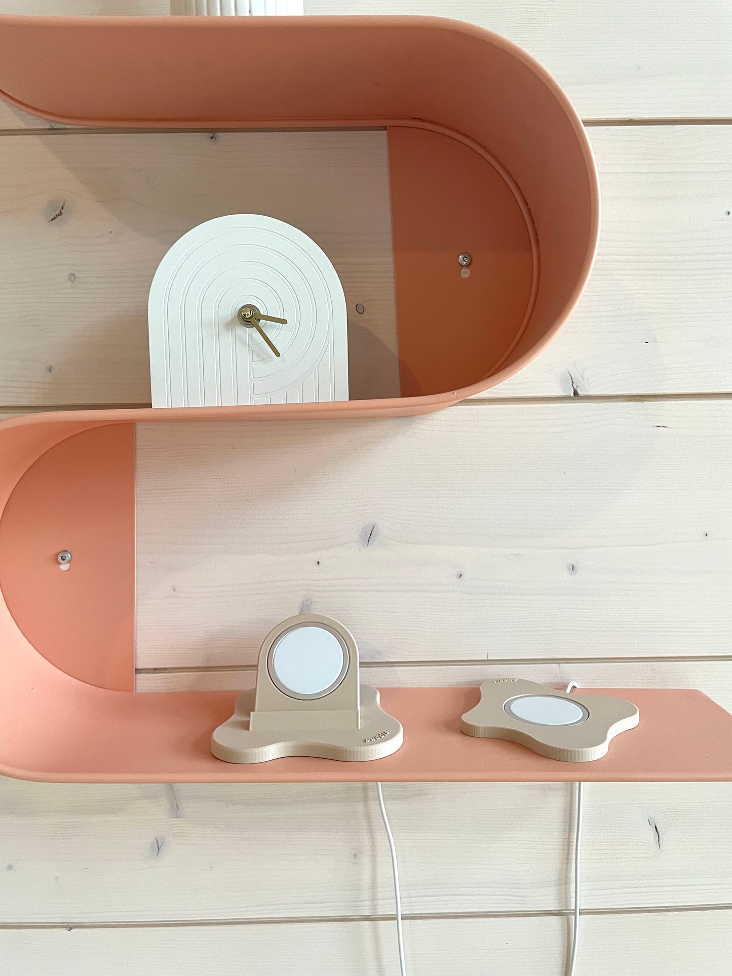 Puddle I – MagSafe-alusta