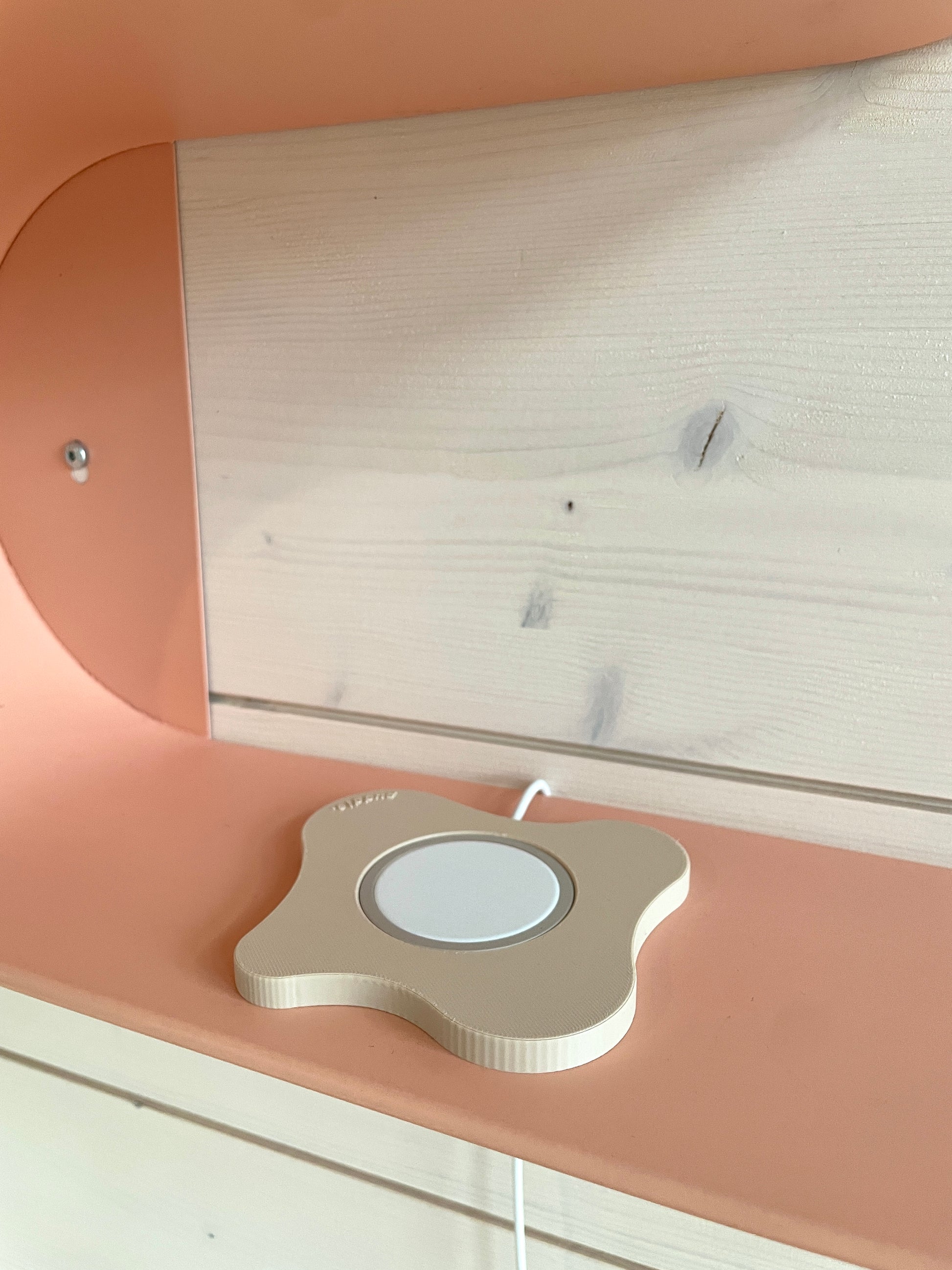 Beige Puddle I MagSafe teline