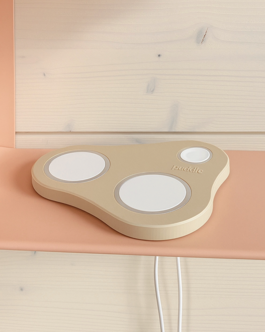 Beige Puddle III MagSafe latausasema Apple tuotteille